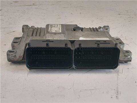 Foto 1ª: Centralita Motor ECU Hyundai H350 2.5 ESSENCE L2 150CV 110KW FURGON [D4CB] (2019)