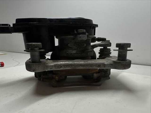 Foto 3ª: Pinza Freno Trasera Izquierdo Peugeot 208 VERSION INDEFINIDA (2020)