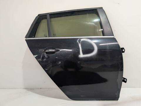 Puerta Trasera Derecha Opel Insignia BASIS 4X4 136CV 100KW
