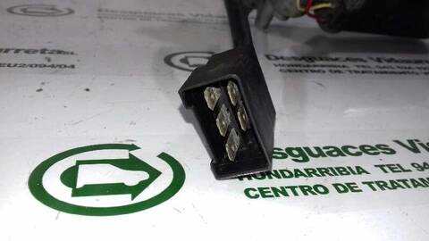 Foto 3ª: Motor Limpia Delantero Mercedes Vito 2.2 16V CDI TD CAT 102CV 75KW CAJA CERRADA [611980] (2002)