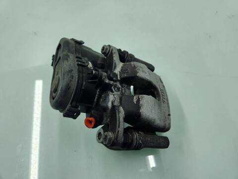 Foto 4ª: Pedal Embrague Mercedes Clase C 160 CLA 200 CDI 117.308) 136CV 100KW [651930] (2015)
