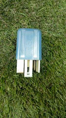 Foto 4ª: Caja Reles Fusibles Lexus LX 4.7 G 470 V8 (2002)