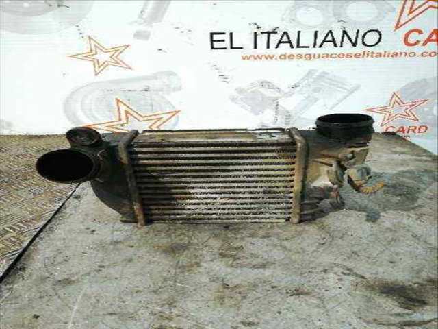 Foto 4ª: Intercooler Volkswagen Golf BASICO BERLINA 116CV 85KW [AUY] (2003)
