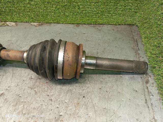 Foto 3ª: Transmision Delantera Izquierda Mitsubishi L200 2.5 D 4P CAJA ABIERTA [4D56] (1999)