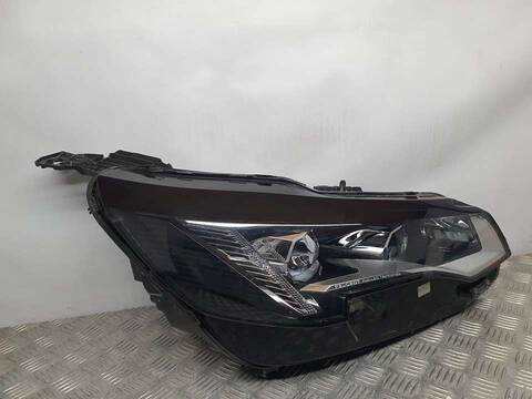 Foto 2ª: Faro Derecho Peugeot 3008 GT LINE 131CV 96KW [HN05] (2021)