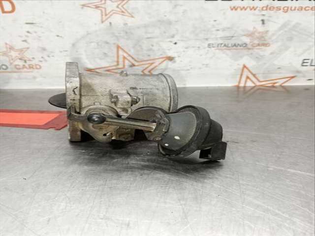 Foto 4ª: Caja Mariposa Kia Sorento 2.5 CRDI CONCEPT 140CV 103KW [D4CB] (2005)