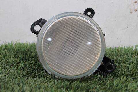 Faro Antiniebla Delantero Derecho Nissan Terrano AVENUE 125CV 92KW
