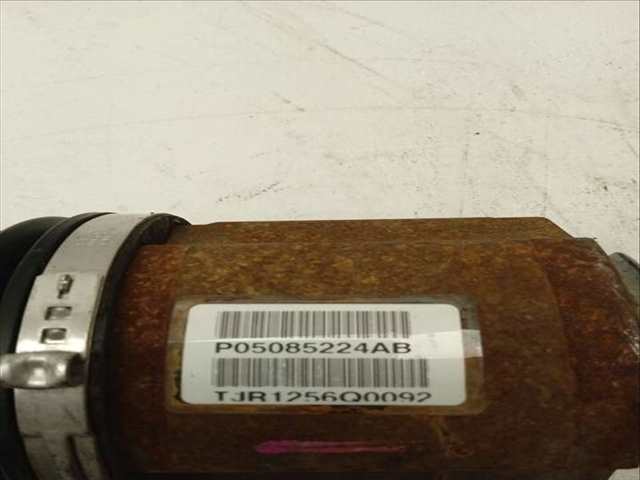 Foto 2ª: Transmision Delantera Izquierda Dodge Caliber 2.0 16V CRD CAT 140CV 103KW (2006)