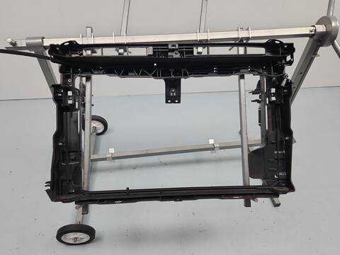 Foto 3ª: Panel Frontal Volkswagen Golf 1.6 TDI 105CV 77KW [CLHA] (2014)