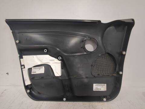 Foto 3ª: Tapizados Cartoneras Citroen C3 1.4 I 73CV 54KW [KFV (TU3A),KFV (TU3JP)] (2004)