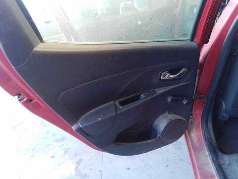 Foto 2ª: Tapizados Cartoneras Renault Clio 1.5 DCI 90CV 66KW [K9K B6] (2012)