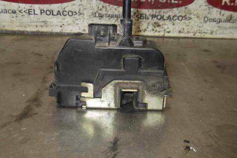 Foto 3ª: Cerradura Puerta Trasera Izquierda Renault Laguna AUTHENTIQUE 120CV 88KW [F9Q C6] (2004)