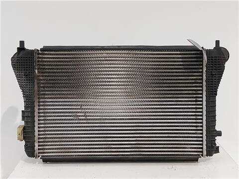 Foto 2ª: Intercooler Volkswagen Passat 1.6 TDI BERLINA 105CV 77KW [CAYC] (2010)