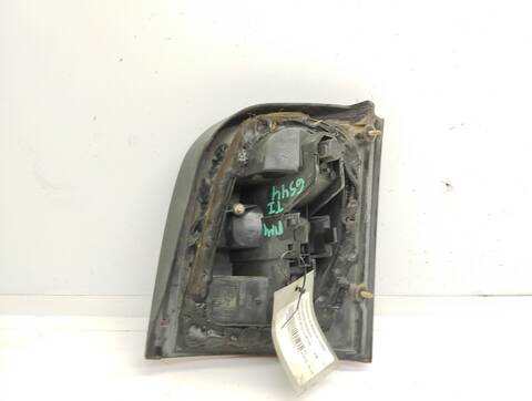 Foto 3ª: Piloto Trasero Izquierdo Nissan Micra 1.3 16V CAT 75CV 55KW [CG13] (1998)