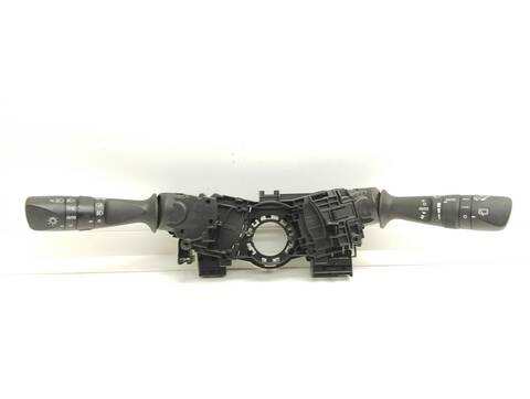Mando Luces Toyota Auris HYBRID ACTIVE 99CV 73KW