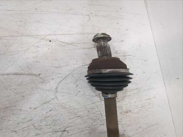 Foto 3ª: Transmision Delantera Izquierda Ford Ka 1.2 70CV [B2KA] (2014)