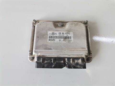 Centralita Motor ECU Volkswagen Golf BERLINA 1.9 TDI 131CV
