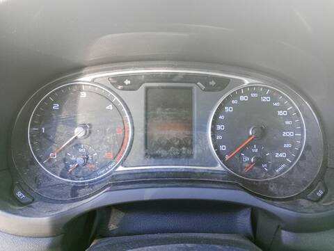 Foto 2ª: Cuadro de Instrumentos Audi A1 AMBITION 105CV 77KW [CAY] (2012)