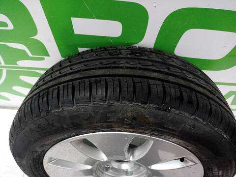 Foto 3ª: Neumatico Audi A6 2.4 177CV [BDW] (2004)