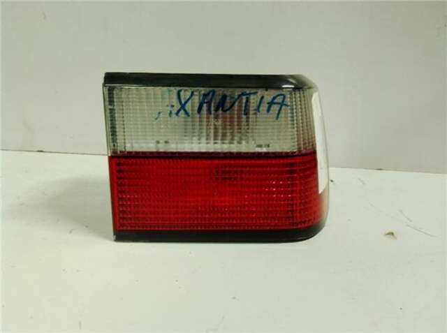 Piloto Trasero Derecho Citroen Xantia 2.0 HDI 90/110 ATTRACTION [2.0 LTR. - 66 KW HDI CAT (RHY - DW10TD)]