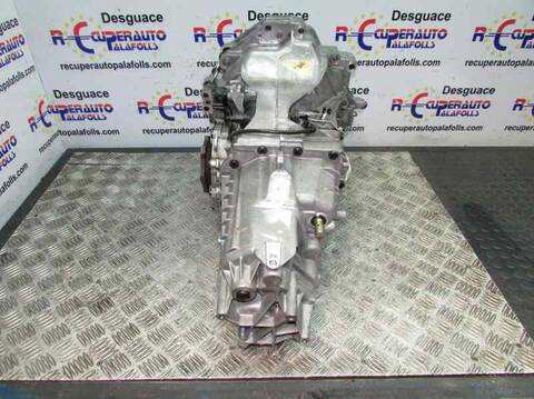 Foto 3ª: Caja Cambios Volkswagen Passat AWX BERLINA (2000)