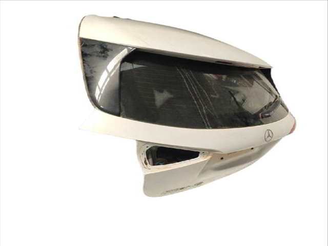 Foto 2ª: Portón Mercedes Clase A 140 A 200 177.087) (2018)
