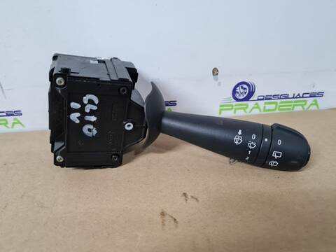Mando Multifuncion Renault Clio AUTHENTIQUE 75CV 55KW