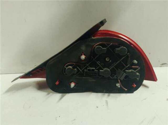 Foto 3ª: Piloto Trasero Izquierdo Lancia Y 1.2 [188 A4.000]
