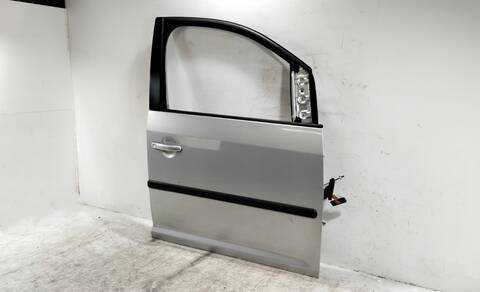 Foto 3ª: Puerta Delantera Derecha Volkswagen Caddy LIFE 1 TDI 105CV [BLS] (2004)