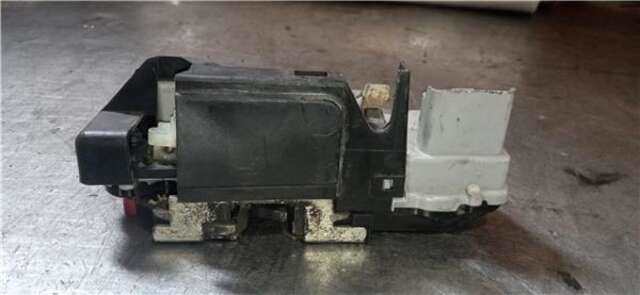 Foto 3ª: Cerradura Puerta Trasera Derecha Citroen Xsara 1.6 HDI [9HX (DV6ATED4)]