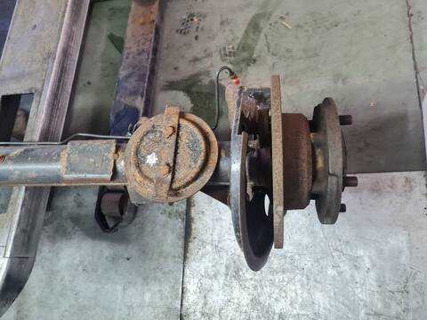 Foto 3ª: Puente Trasero Land Rover Defender TD5 110 FAMILIAR 90KW) 122CV (2004)