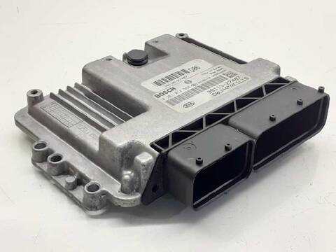 Centralita Motor ECU Kia Carens CONCEPT 113CV 83KW