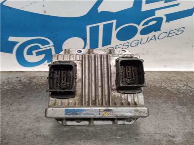 Centralita Motor ECU Opel Meriva 1.7 CDTI