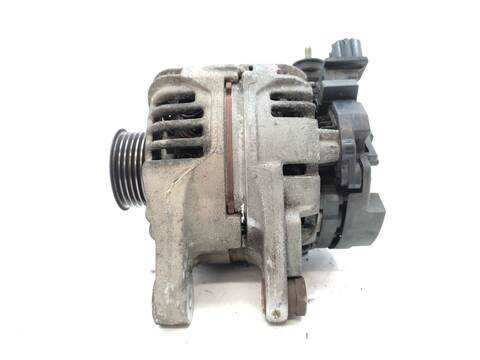 Foto 3ª: Alternador Toyota Avensis 1.8 VVT-I ZZT221_) 129CV 95KW [1ZZFE] (2003)
