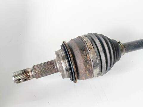 Foto 2ª: Transmision Delantera Derecha Toyota Land Cruiser V8 VX 190CV (2015)