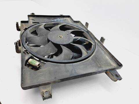 Foto 4ª: Electroventilador Alfa Romeo 147 1.6 16V CAT 105CV 77KW [AR37203] (2003)