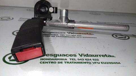 Foto 3ª: Cinturón Delantero Izquierdo Mercedes Clase C 160 C 200 COMPRESSOR 203.745) COUPE 163CV 120KW [M111955] (2001)