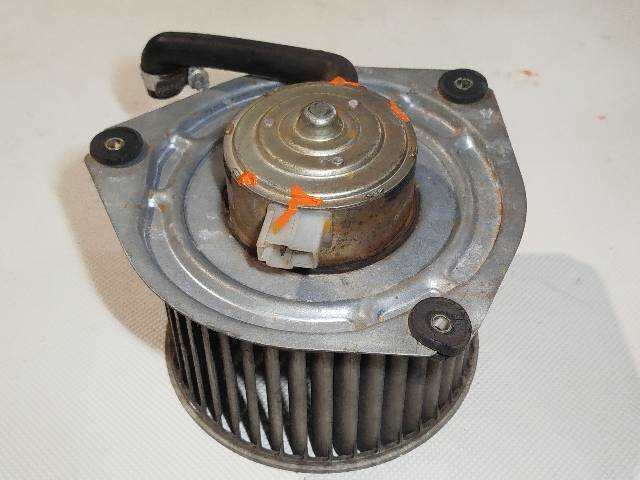 Foto 2ª: Ventilador de Calefacción Nissan Patrol 3.3 D SD33 5P (1989)
