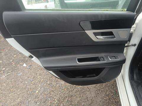 Tapizados Cartoneras Jaguar XF PURE 179CV 132KW