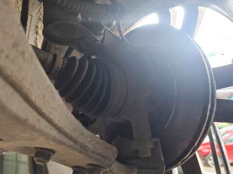 Mangueta Delantera Izquierda Hyundai i30 PREMIUM 140CV 103KW