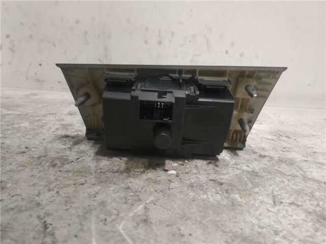 Foto 2ª: Mando Multifuncion Bmw Serie 3 315 2.0 320D [2.0 LTR. - 120 KW 16V DIESEL] [M47 D20 (20 4 D4)]