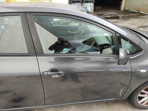 Puerta Delantera Derecha Toyota Auris 1ND