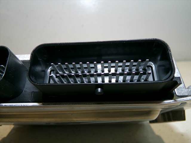 Foto 4ª: Centralita Motor ECU Renault Clio 1.0 G 2023-2026 [H4DF4] (2024)