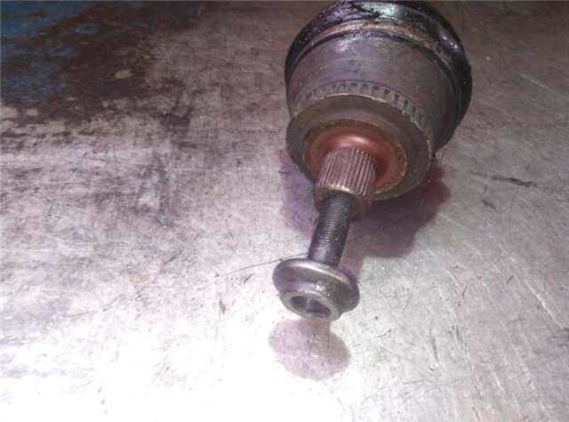 Foto 3ª: Transmision Delantera Izquierda Audi A4 2.5 V6V24V TDI (180CV) [AKE]