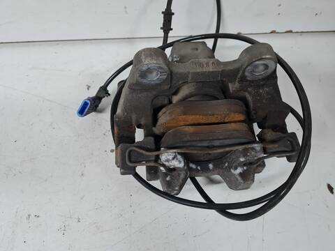 Foto 2ª: Pedal Embrague Mercedes Clase C 160 2.1 CDI CAT BERLINA 170CV 125KW [OM651911] (2010)