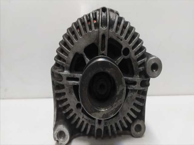 Foto 1ª: Alternador Bmw Serie 5 520 2.0 DIESEL E 60 [M47N52] (2006)