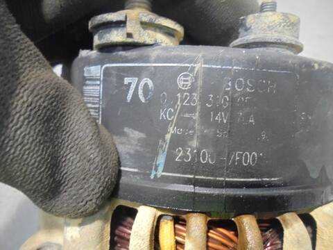 Foto 4ª: Alternador Nissan Navara D KING CAB 4X4 103CV 76KW PICK-UP D22) [TD25TI] (2001)