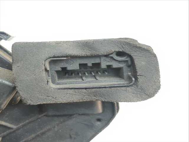 Cerradura Puerta Delantera Derecha Volkswagen Golf 1.6 TDI 4MOTION 105CV