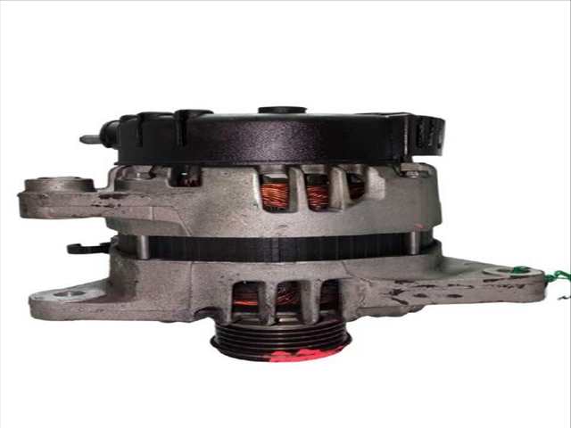 Foto 3ª: Alternador Hyundai i40 1.7 CRDI 116CV (2012)