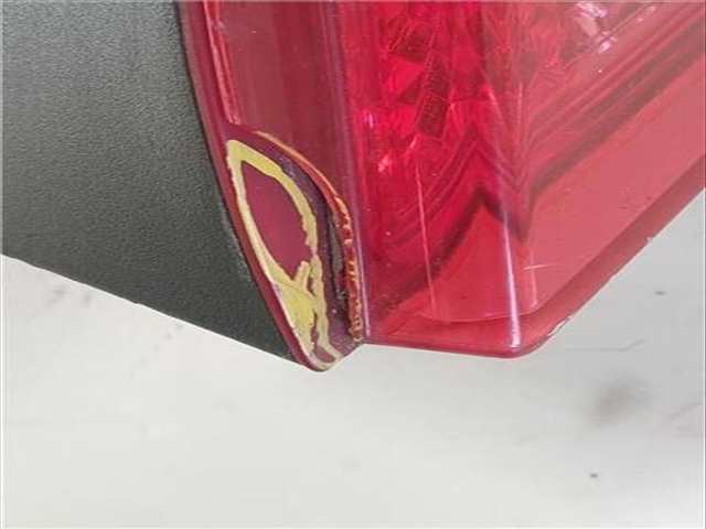 Foto 3ª: Piloto Trasero Derecho Peugeot 308 1.6 HDI 90CV 66KW [D-9HX] (2008)